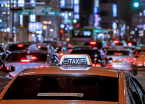 Taxi