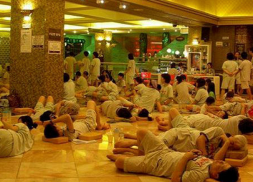 Trải nghiệm phòng xông hơi công cộng