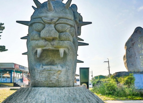Con đường huyền bí - The mysterious road