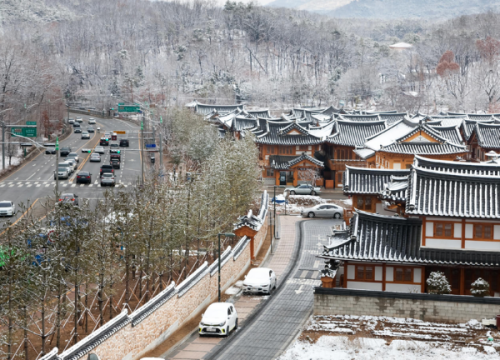 Eunpyeong Hanok Village (Làng Cổ)